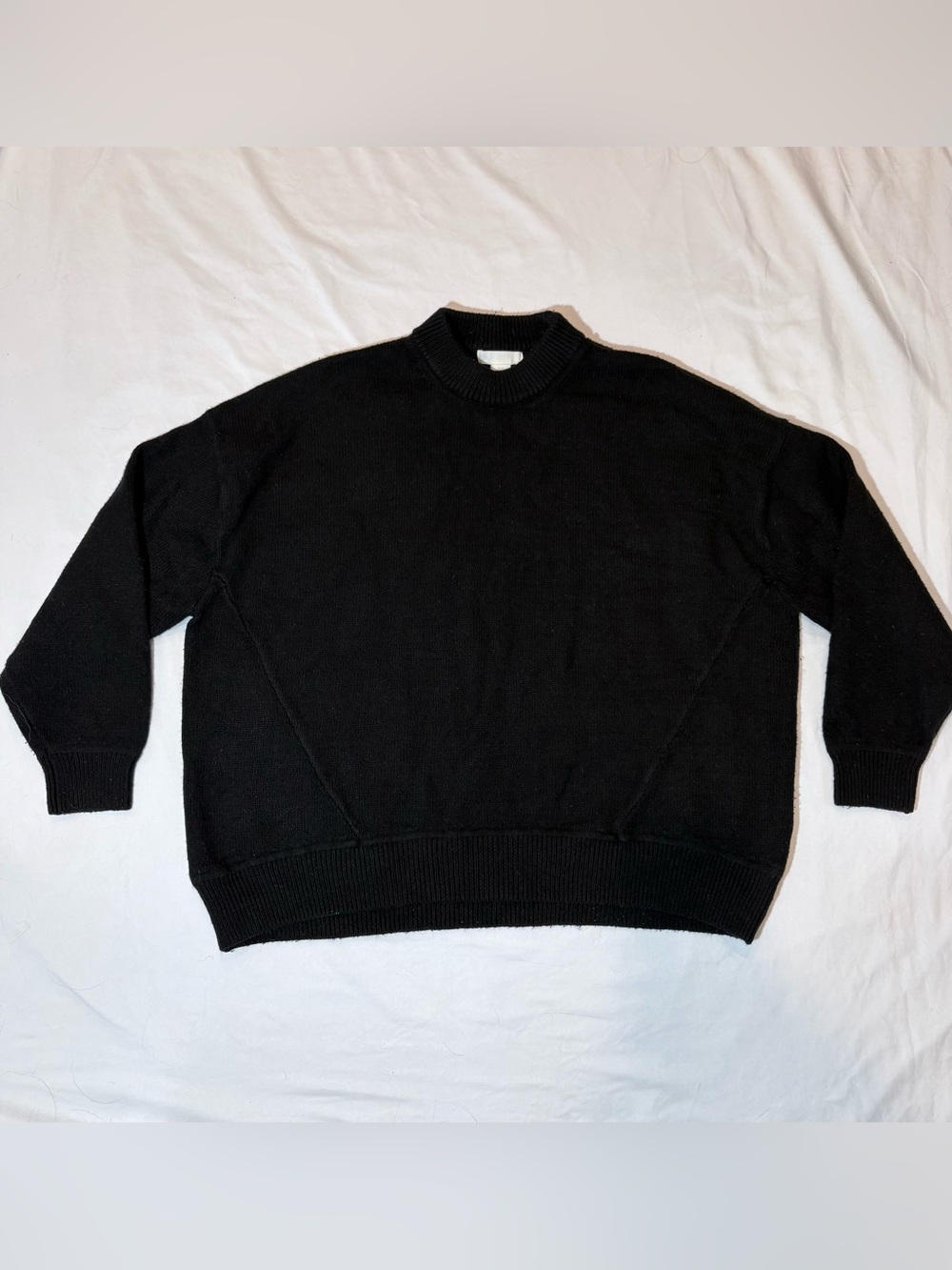 H&M Men's Black Crewneck Knit Sweater